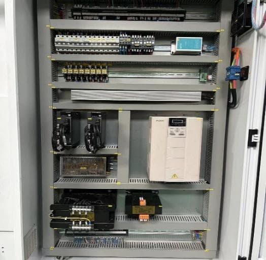 Schneider komponentli elektrik panosu